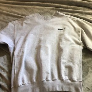 Men’s Nike sweatshirt